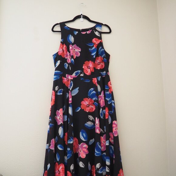 Torrid Black Floral Print Georgette High Neck Sleeveless Maxi Dress sz 10 - Picture 6 of 10